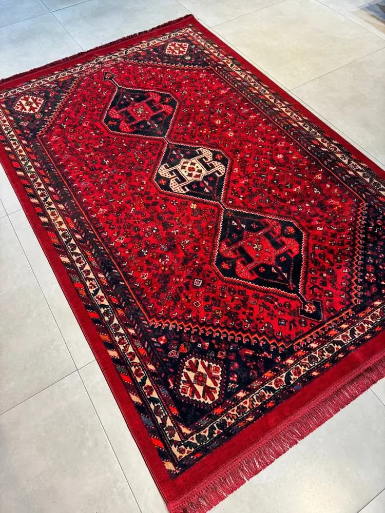 فرش لاکی ۴ متری طرح دستباف